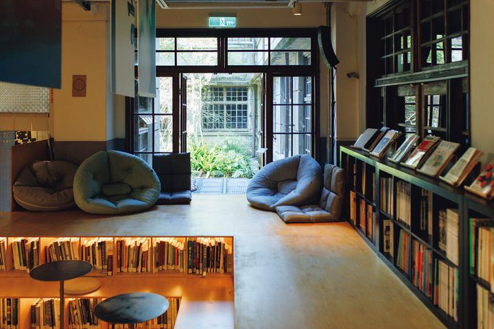 台北〈不只是圖書館 Not Just Library〉館内