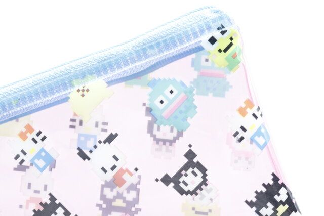 ダイソーのサンリオのドット絵のミニフラットポーチ