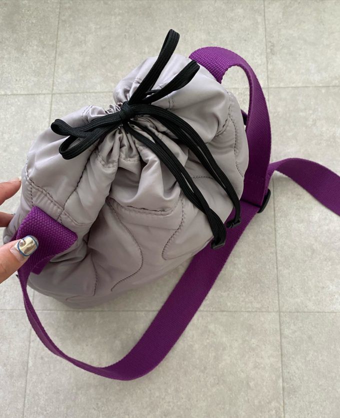 しまむら「カラーテープショルダーバッグ」