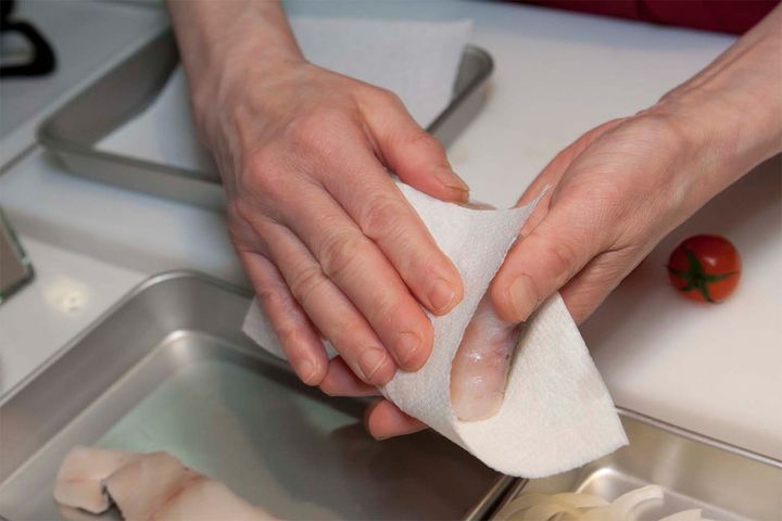 超簡単【アクアパッツァ】白ワイン不要！お手頃な材料で“旨味たっぷり”な味に