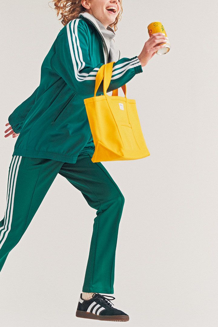 クローゼットの中にあると安心！コーデが楽しくなるシマシマのアイテム