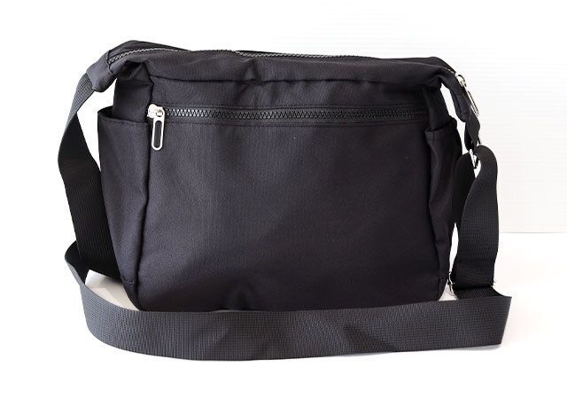 ショルダーバッグ 背面