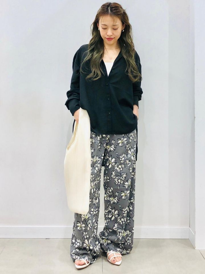 画像1: 出典：GU