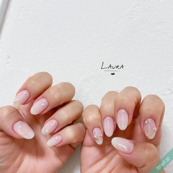 LAURA POMPONNEEが投稿したネイルデザイン [photoid:I0129048] via Itnail Design (734929)