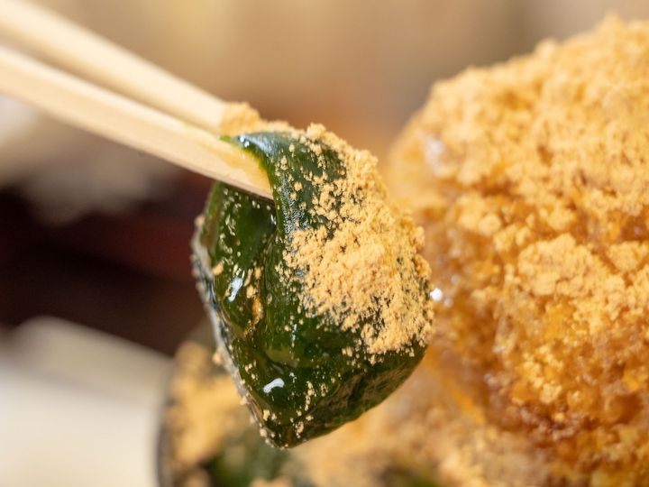 写真はもちもち&ぷるぷる状態のわらび餅