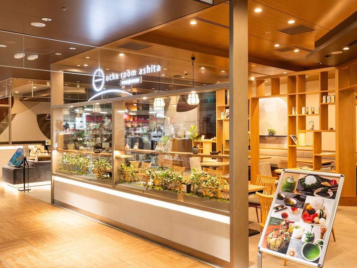 海外からの来店客も多い行列必至の人気店