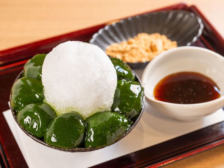 「抹茶わらびもち（黒蜜きなこ）」 単品1540円 