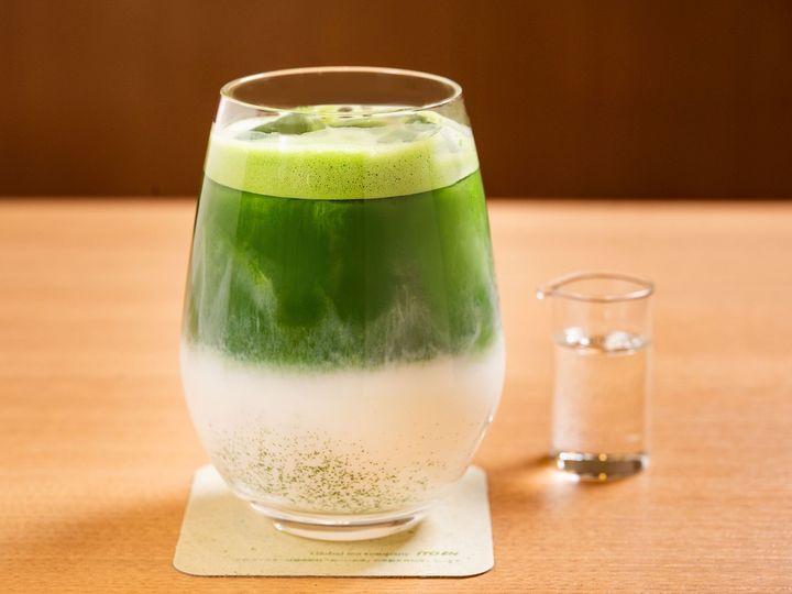 「抹茶ラテ」 880円 ※無糖or有糖が選べます