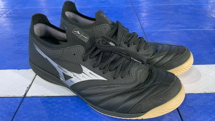 ミズノ、最強フットサルシューズ『モレリアサラ』を発表！「モレリアの日」に8年ぶりの新モデル