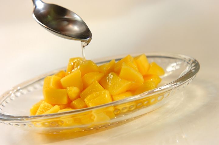 マンゴーのココナッツオイルがけの作り方2