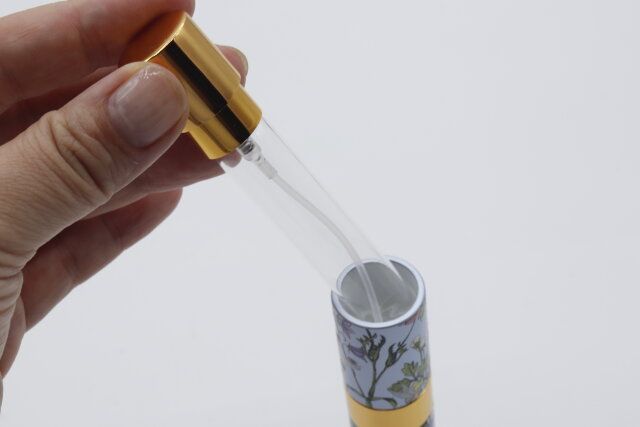 スリーピーのアトマイザー ケース、B（ティンカー・ベル）のボトル