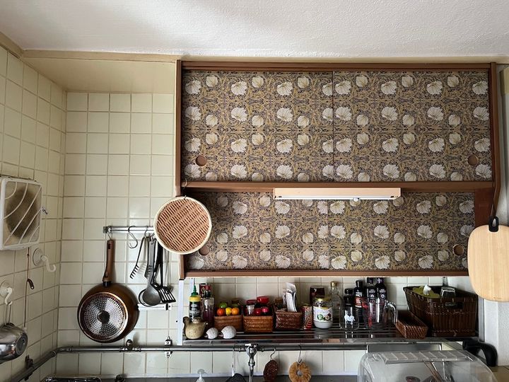 【築50年団地×一人暮らし】映画「かもめ食堂」がお手本のレトロなキッチンがおしゃれ【FUDGE おしゃれな人のルームツアー vol.7】