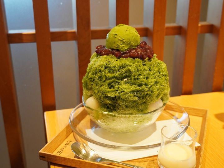 「宇治金時 濃い抹茶アイス入り」