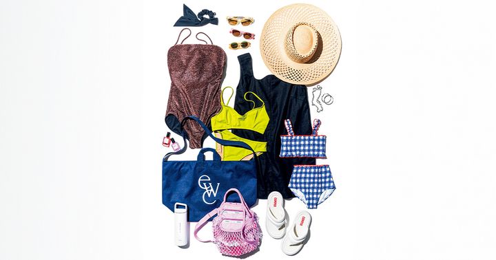 水際アイテム,水着,ハット,サングラス,ビーチサンダル,トートバッグ,水筒