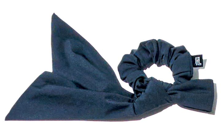 ランバンオンブルーのヘアゴム