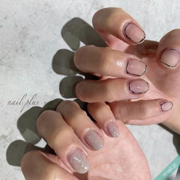 nail PLUS+が投稿したネイルデザイン [photoid:I0121893] via Itnail Design (734424)