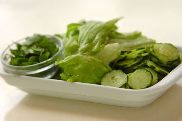 ピーナッツドレッシングのサラダの作り方2