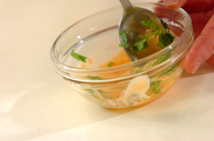 ゆで卵のタイ風マヨソースの作り方3