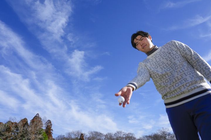 “3パット撲滅”の極意！「タッチ」作りの基本は手で転がすイメージ