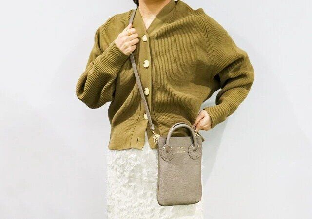 ヤングアンドオルセンのスマホショルダー付録