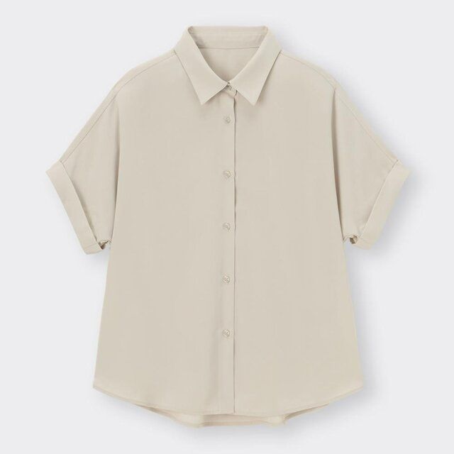 GUのドレープシャツ