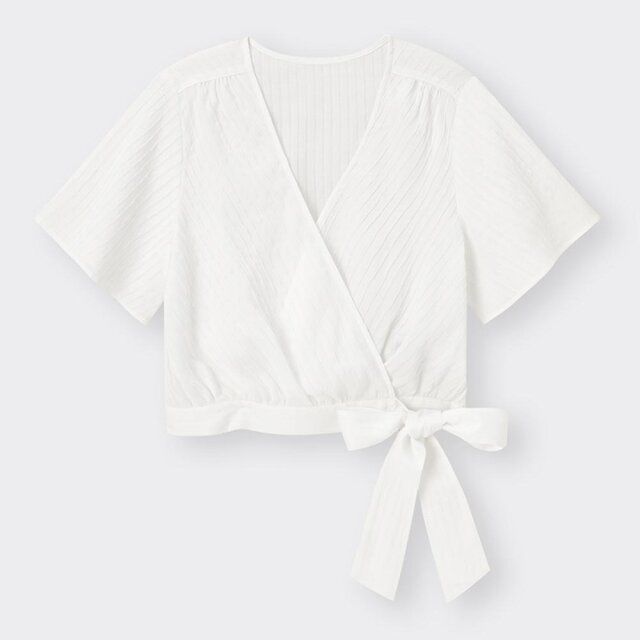 GUのテクスチャーラップブラウス