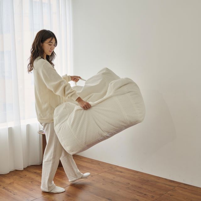 「LOOSY 1人掛けビーズソファ」