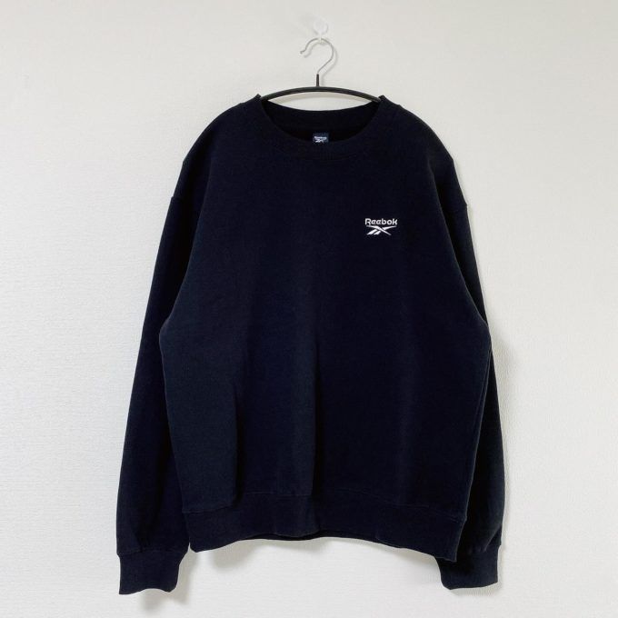 しまむら「Reebokロゴトレーナー」