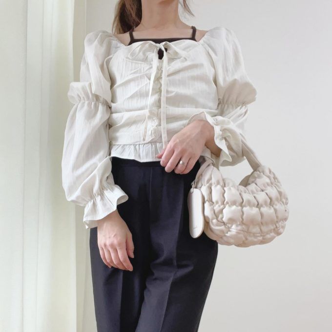 しまむら「ギャザーブラウス」
