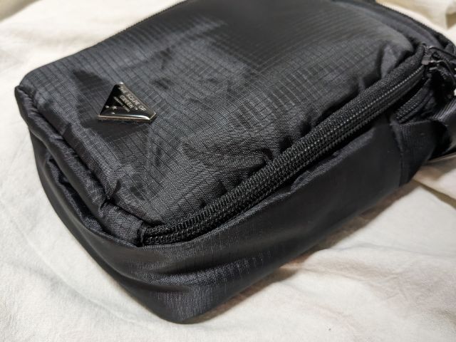 スマホショルダーのマチ