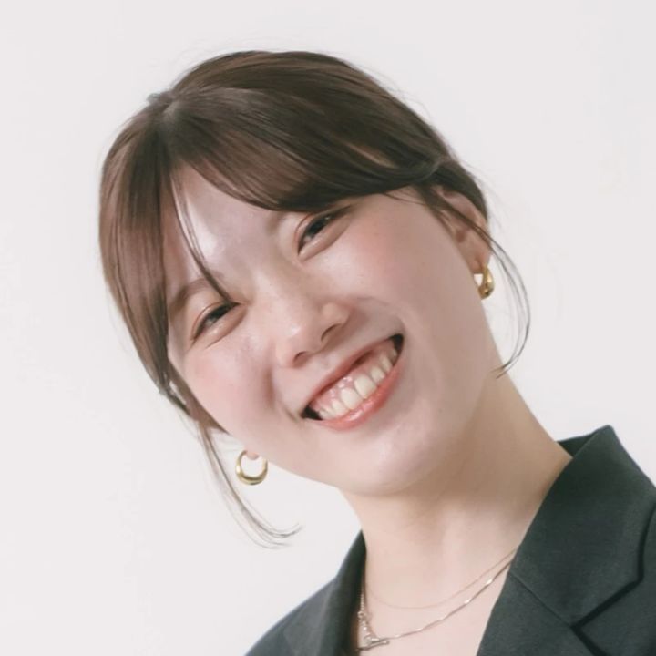 【2024年夏の最新ボブ】プツッとしたカットラインが今季トレンド！ 進化を遂げたおしゃれなNEWボブヘア_4