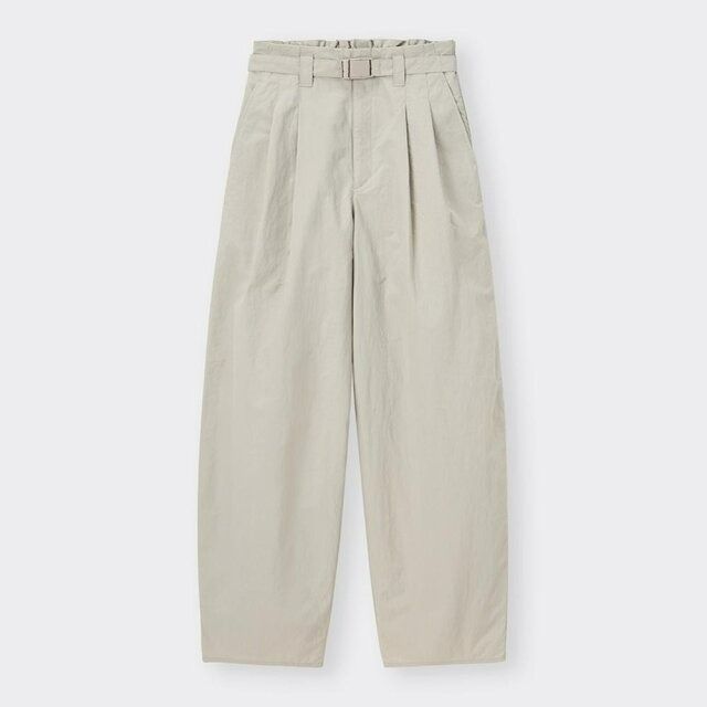 GU テックタックコクーンパンツ