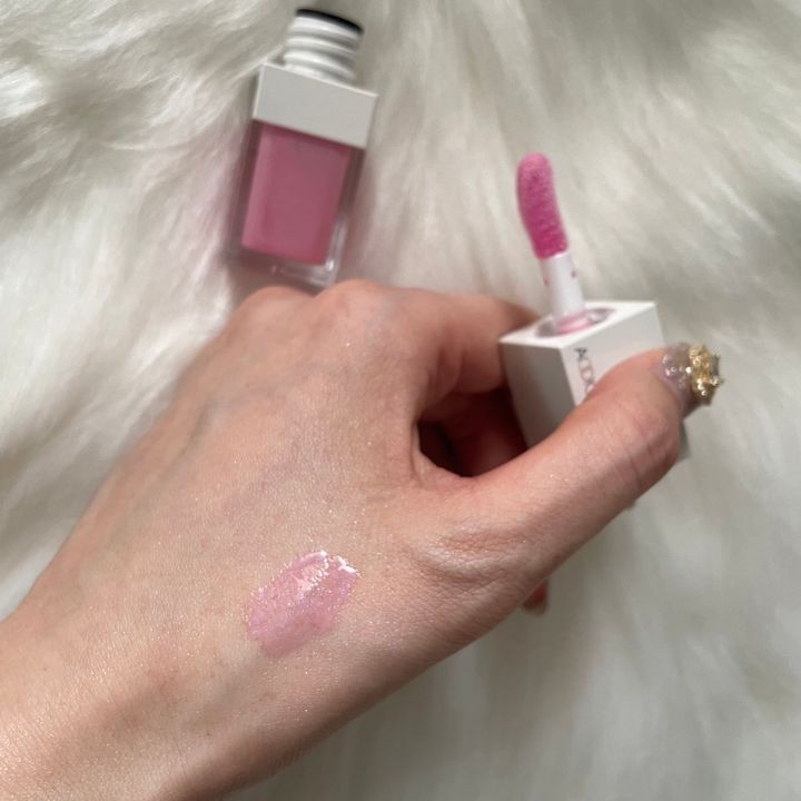 リップ オイル ティント アウト オブ ユア シェル 102