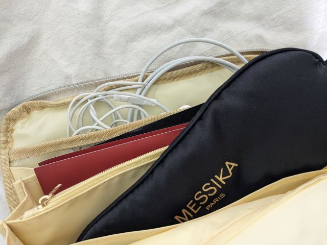 リトルミイポーチに収納