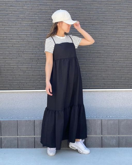 ソフトリブボーダークルーTを着用したコーデ