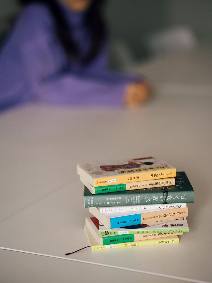 『トットの欠落帖』黒柳徹子／著、『寺田寅彦随筆集（三）』寺田寅彦／著、『甘くない湖水』ジュリア・カミニート／著、『魔が差したパン―Ｏ・ヘンリー傑作選Ⅲ―』Ｏ・ヘンリー／著、『新版 きけ わだつみのこえ 日本戦没学生の手記』日本戦没学生記念会／編、『六つの短篇小説 ロマネ・コンティ・一九三五年』開高健／著、『茨木のり子詩集』茨木のり子／著、『ひとり暮らし』谷川俊太郎／著