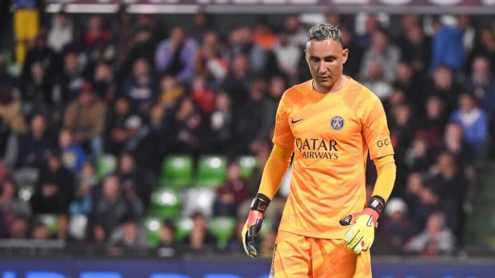 ケイロル・ナバスが「週90時間のブラック雇用」で訴えられる 元従業員が“奴隷のように扱われた…ショットガンも使われた”