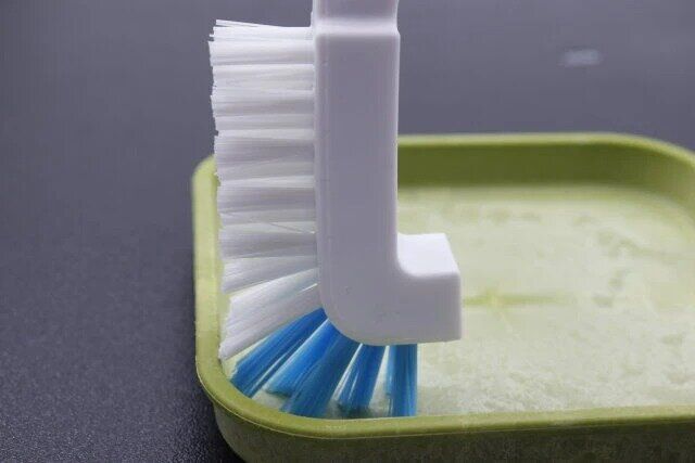 ダイソー ブラシ（ピンセット付） 使用感