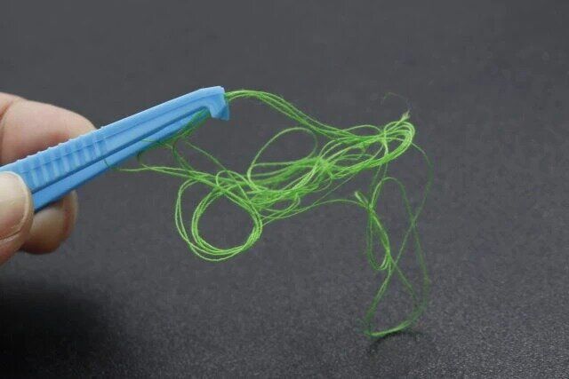 ダイソー ブラシ（ピンセット付） ピンセット