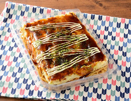 屋台風お好み焼 イカ玉＆焼そば