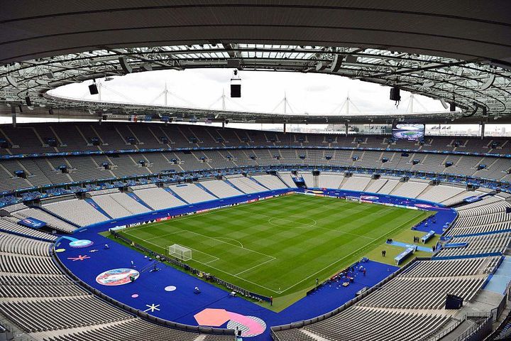 サッカーでお馴染みの「スタッド・ドゥ・フランス」、パリ五輪メイン会場に変身！大型ビジョンも“2倍”に拡張