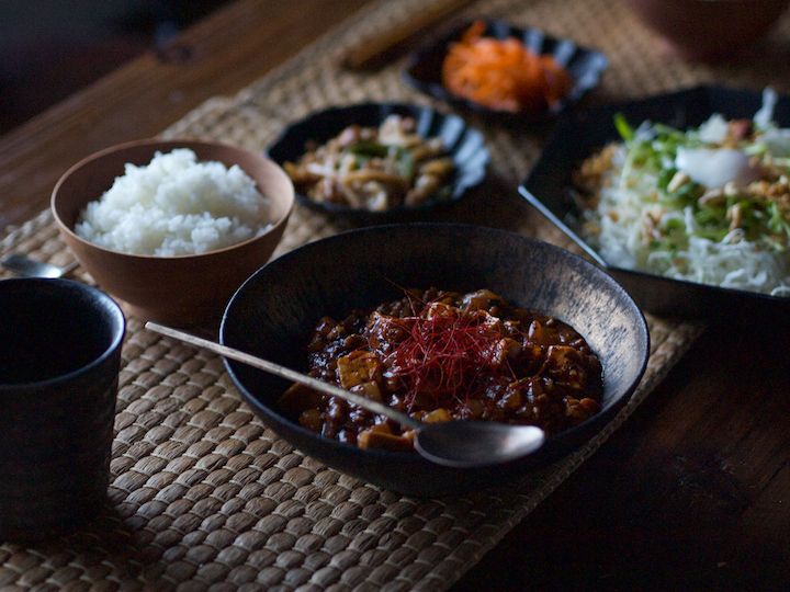 オシャレな家には必ずある！食卓が華やぎ、料理が楽しくなるセンスのいい「器」5選