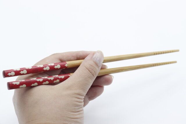 ダイソーの縁起物箸OHASHI ENGI-MONO