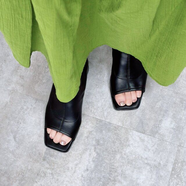 GUウルトラストレッチオープントゥブーツの着用感