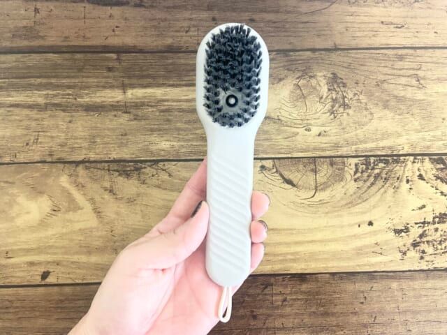 3COINS 新商品 洗剤IN手洗いブラシ本体