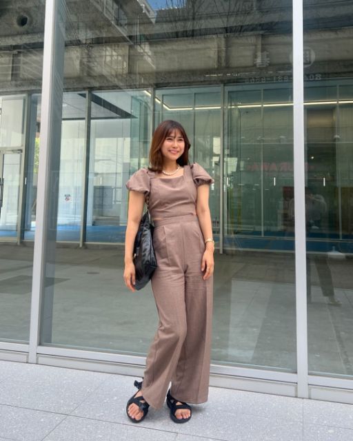 TT2PK*カットアウトAOを着用したコーデ