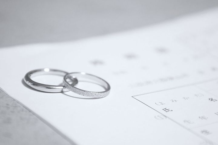 婚姻届のイメージ