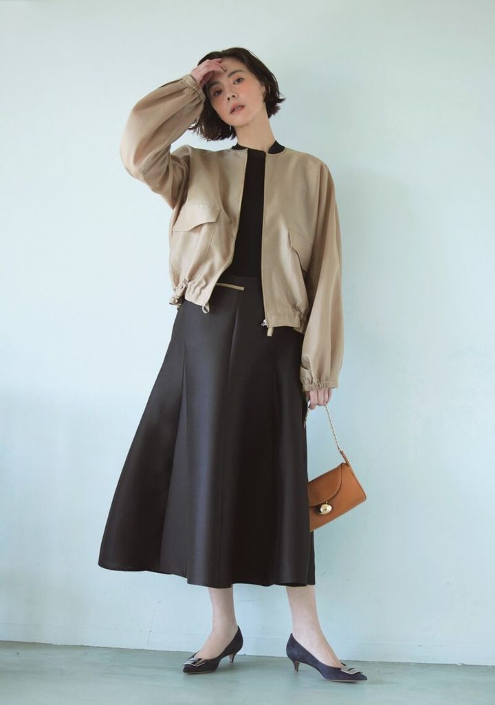 上品なベージュのブルゾン マルティニーク