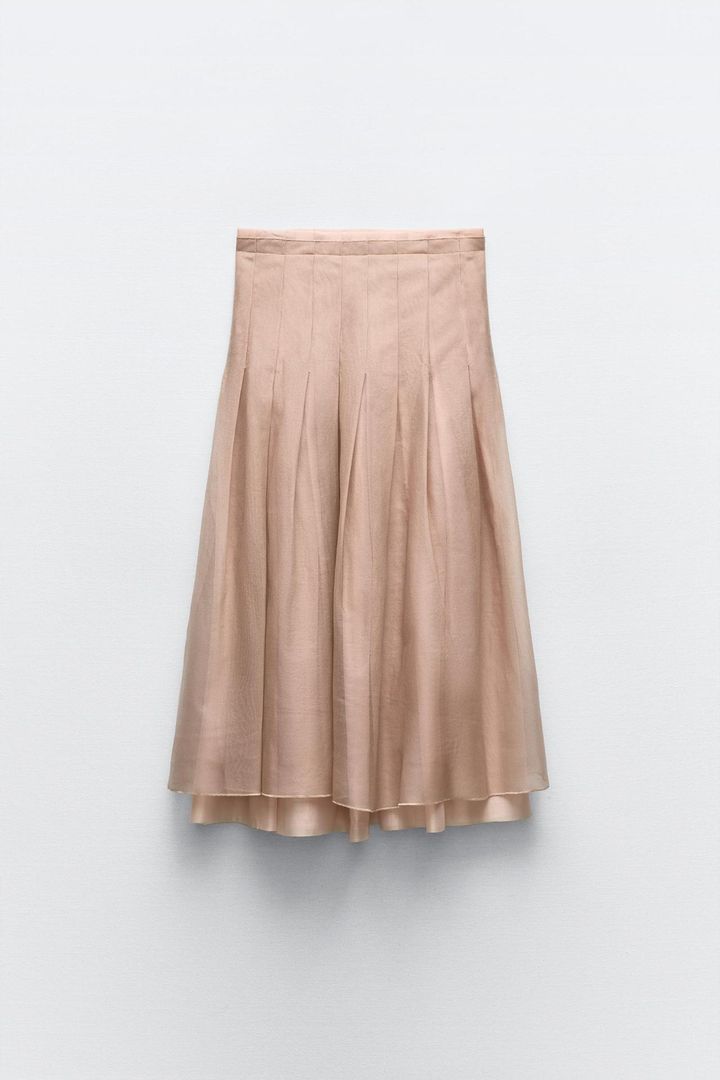 画像2: 出典：ZARA