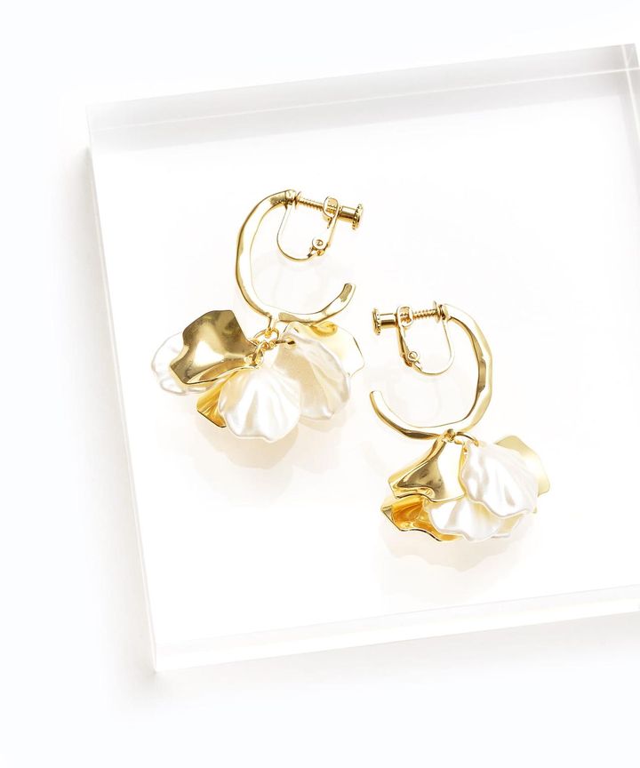 画像1: 出典：3COINS